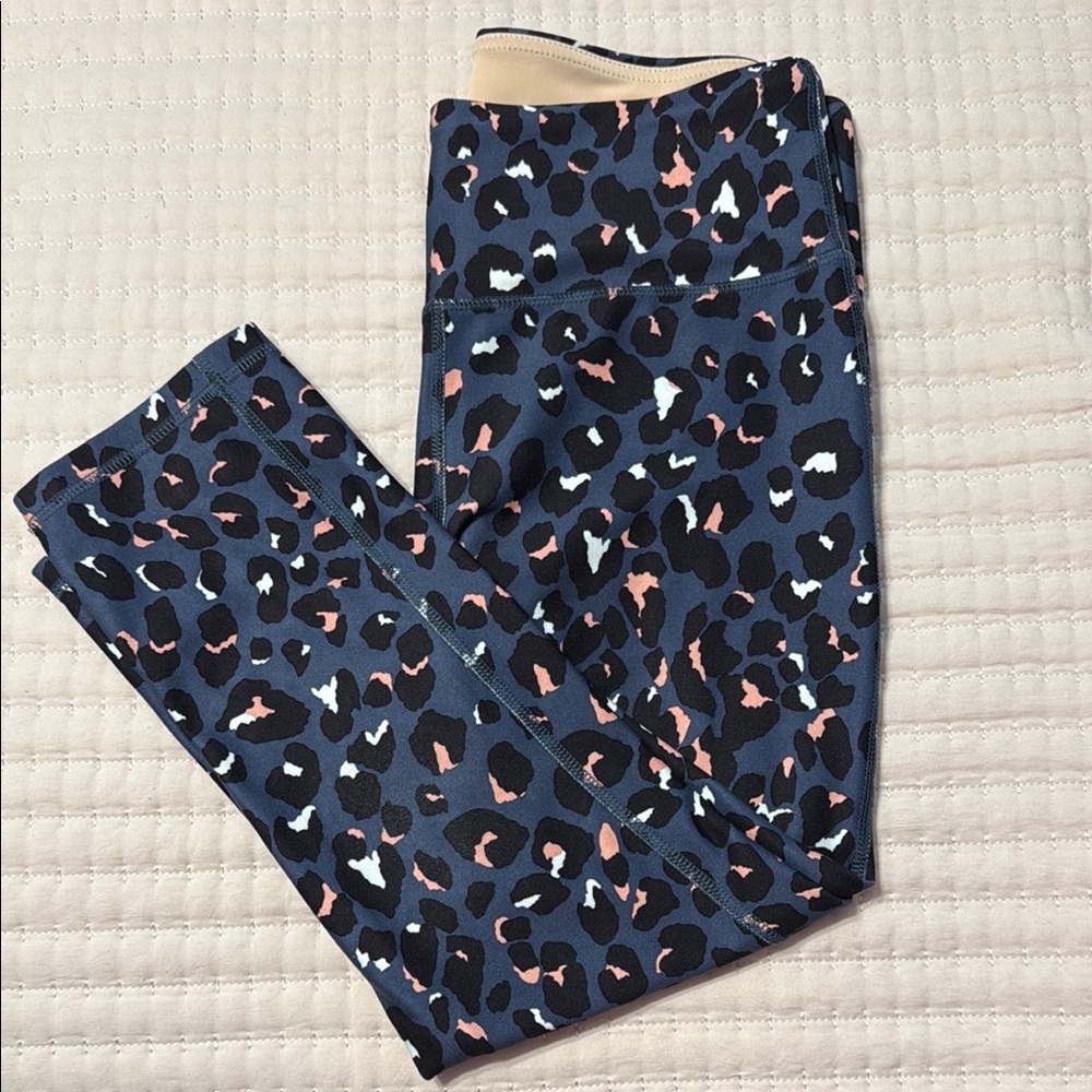 Marika Leopard Print Cropped Leggings